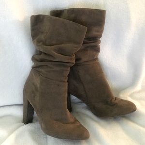 Slouchy heeled booties